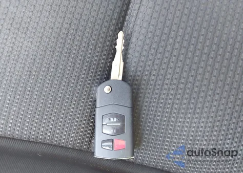 2012 Mazda Mazda3 I Touring z USA, uszkodzony, nr VIN JM1BL1V84C1683999